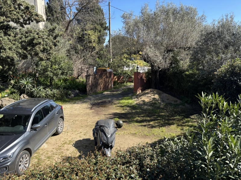 Ramatuelle - Villa LA MEISSONIERE : Maison de village à rénover et à fort potentiel – Ramatuelle