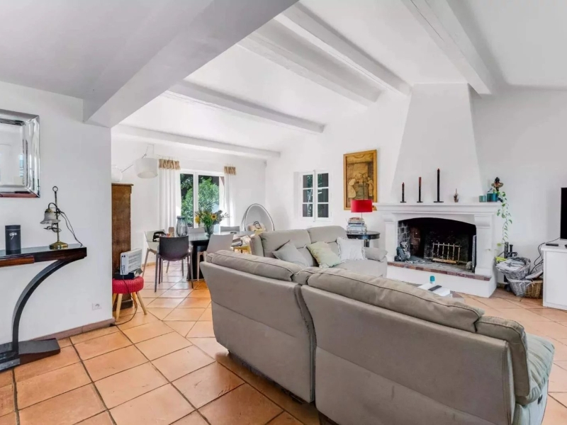 Gassin - Villa Sinodelle : Villa de style provençal avec piscine et jardin paysager – Gassin