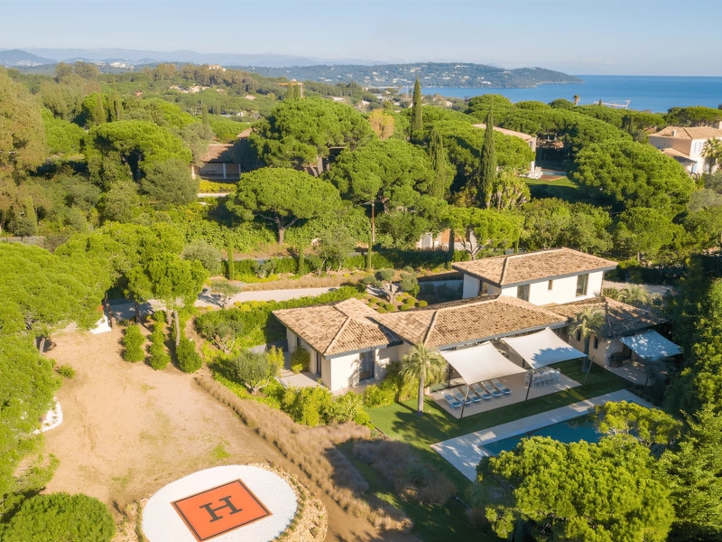 Villa Jetset : Villa néo-provençale avec piscine et grand jardin en environnement paisible – Ramatuelle