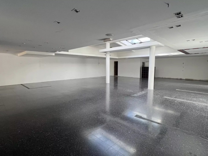 Saint-Tropez - Local commercial - 314m²