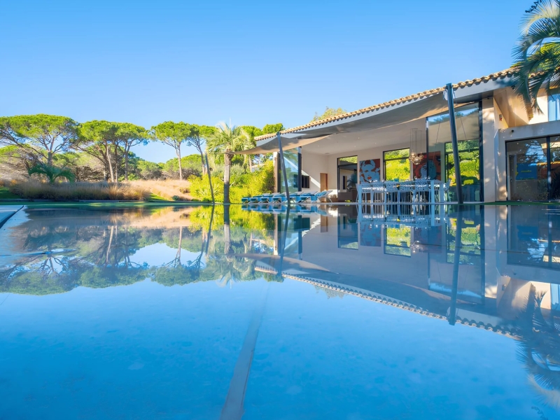 Ramatuelle - Villa Jetset : Villa néo-provençale avec piscine et grand jardin en environnement paisible – Ramatuelle