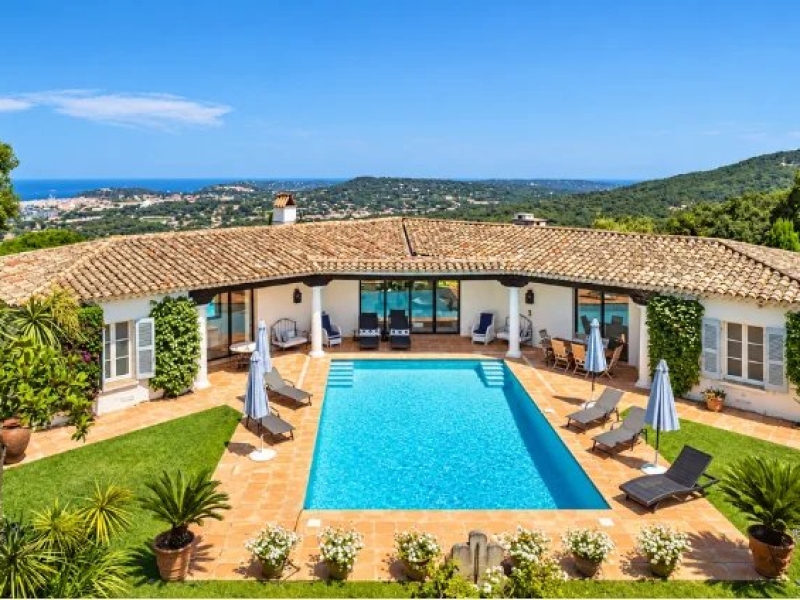VILLA ZINGSIN