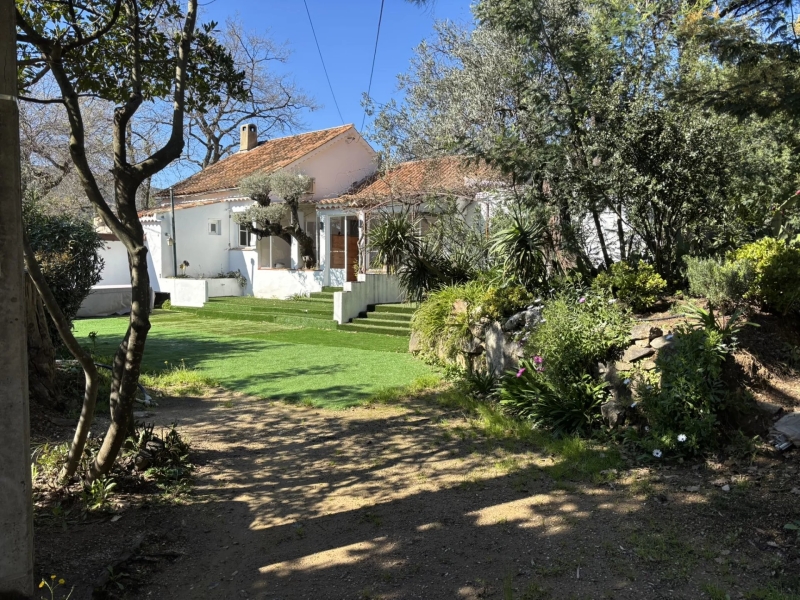 Ramatuelle - Villa LA MEISSONIERE : Maison de village à rénover et à fort potentiel – Ramatuelle