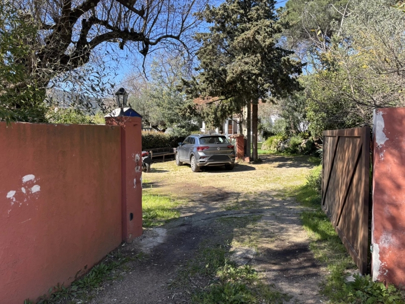 Ramatuelle - Villa LA MEISSONIERE : Maison de village à rénover et à fort potentiel – Ramatuelle