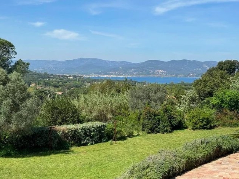 Saint-Tropez - VILLA ESCANDAOU